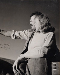 <b><center>Doyle<br>Rare Books, Autographs & Maps<br>November 25</center></b>