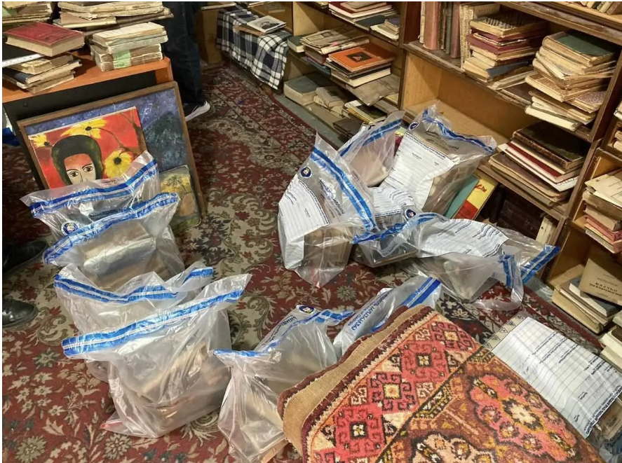 Convictions Obtained for Six Thieves Who Stole Millions of Dollars Worth of Books from European Libraries
